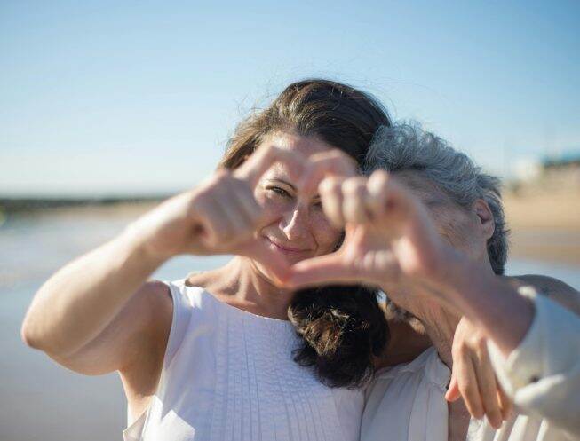 Women supporting each other in heart health journey